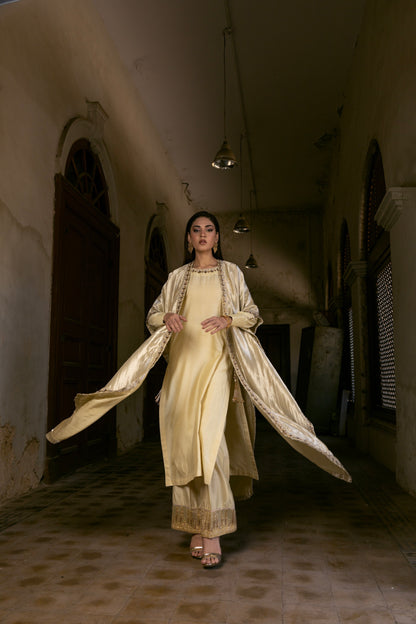 RUBAB SHIRT, TROUSERS IN SILK AND CAPE IN SILK LAME