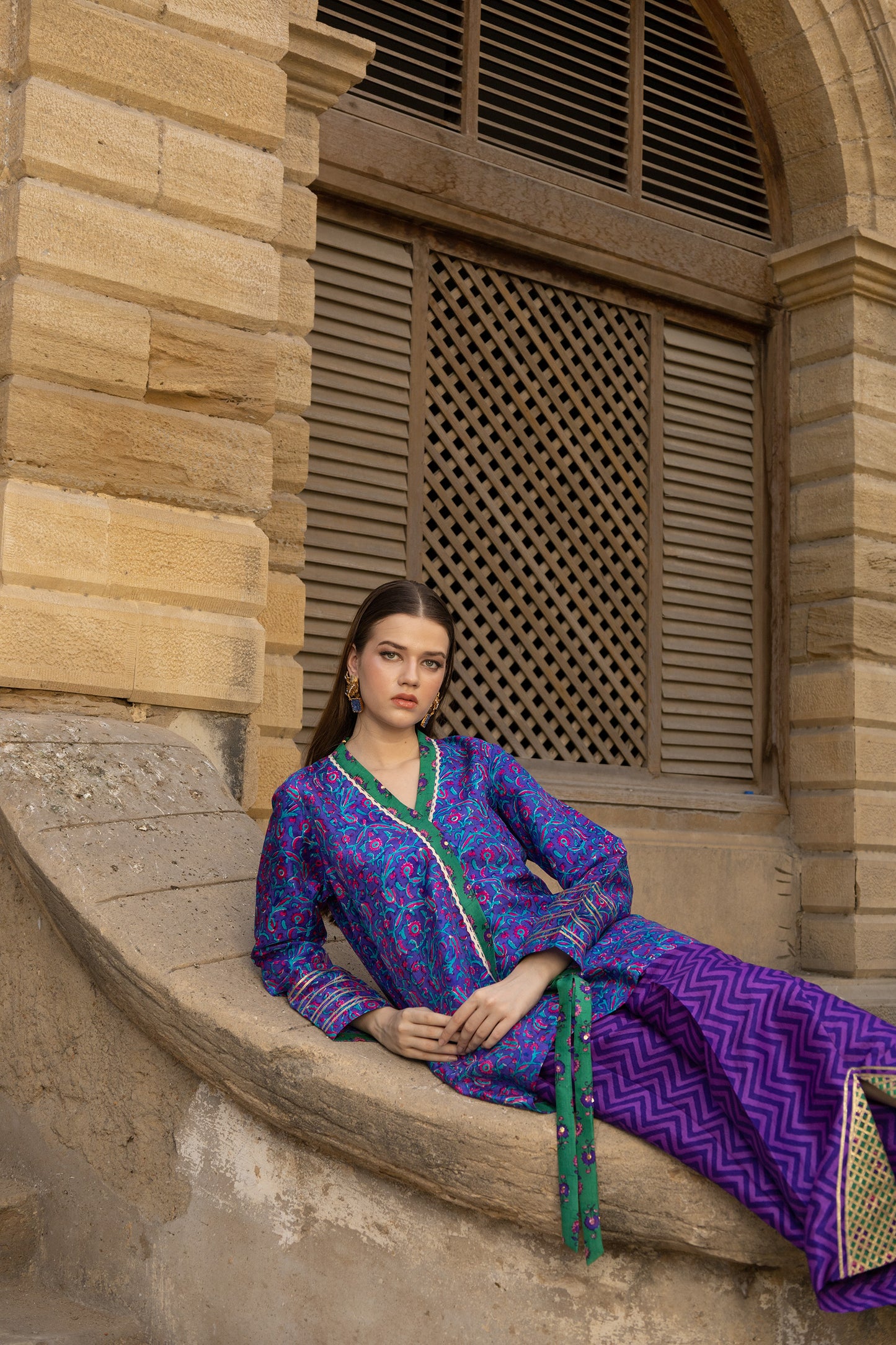 SABIHA SHIRT, TROUSERS IN SILK AND DUPATTA IN COTTON NET