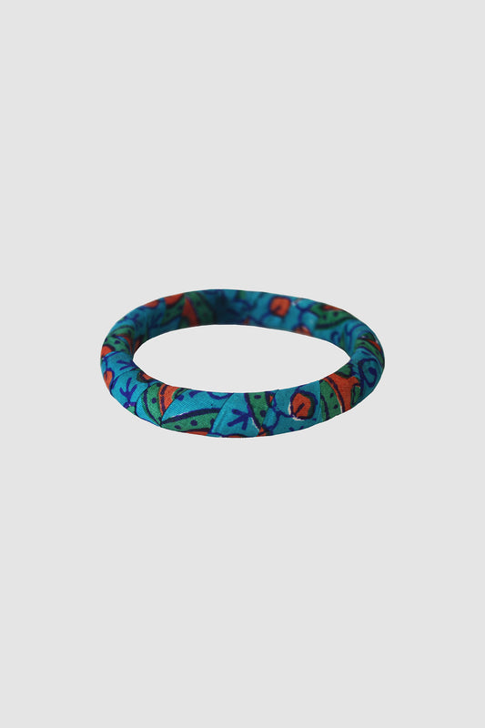 ZEENAT CURVED AJRAK BANGLE 16MM IN RAW SILK